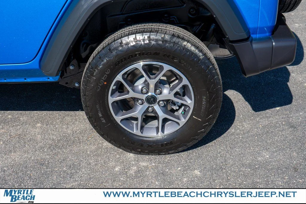 New 2026 Hydro Blue Pearl-Coat Exterior Paint Jeep Sport S image 13