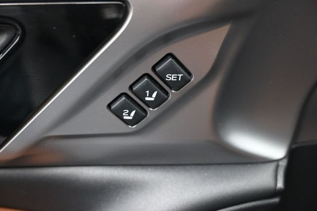 Used 2022 Black Subaru Touring image 21