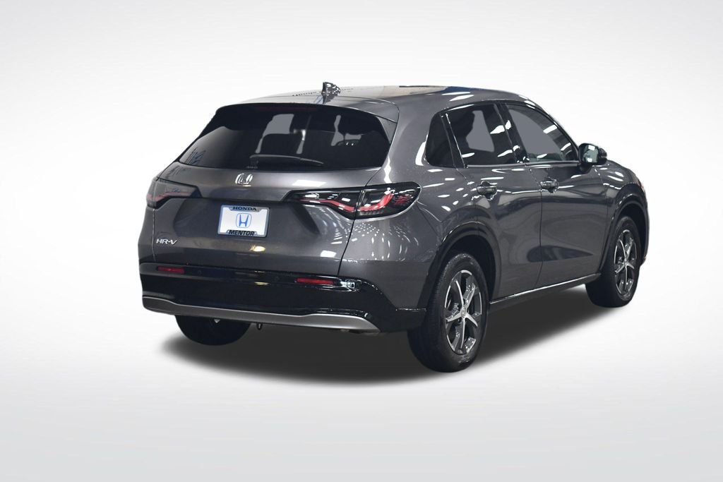 Certified Used 2024 Modern Steel Metallic Honda EX-L image 6