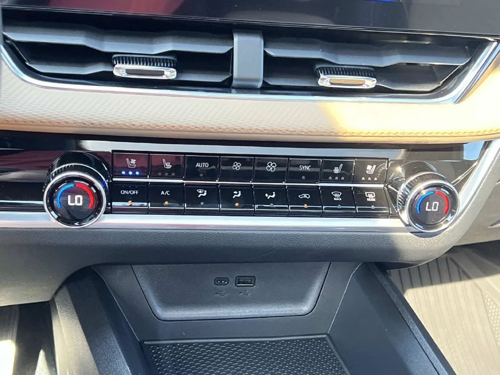 2027 Chevrolet Equinox ACTIV - Photo 18