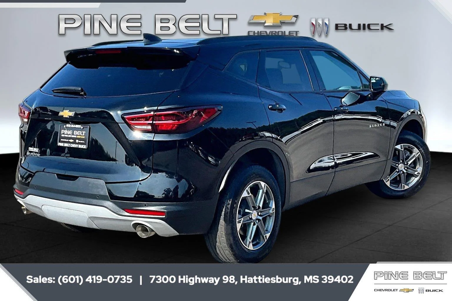 Used 2024 Black Chevrolet 2LT image 11