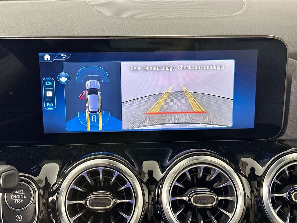 New 2026 Polar White Mercedes-Benz GLA 250 image 13