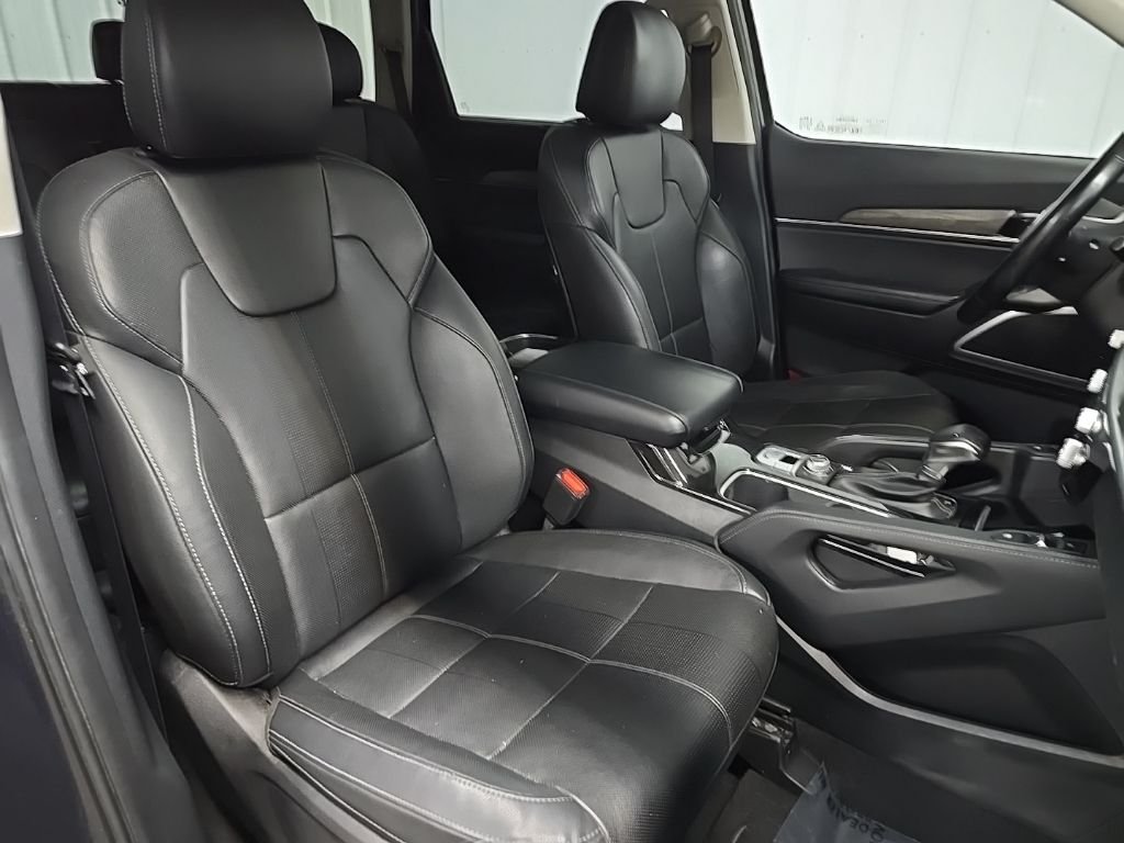 Used 2021 Gray Kia EX image 15