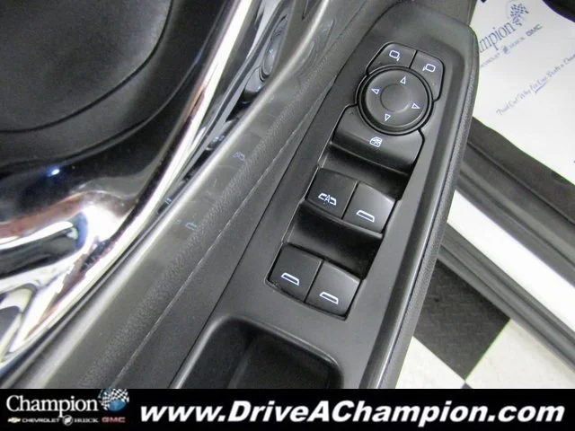 2022 Chevrolet Traverse 1LT - Photo 19