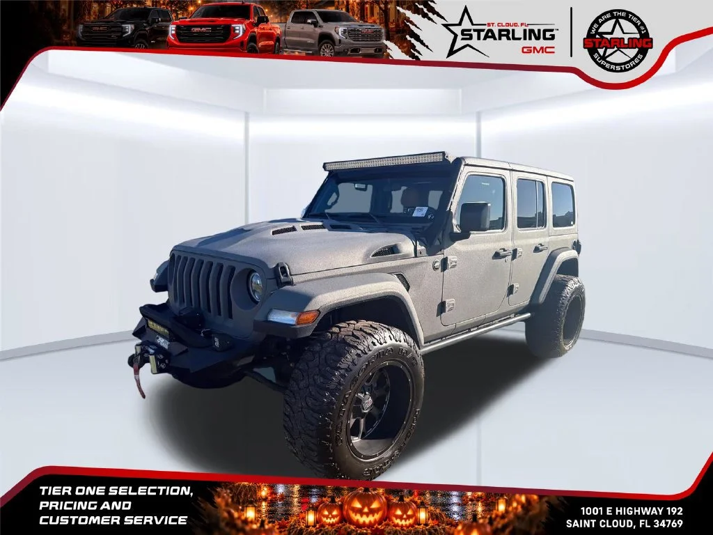 Used 2018  Jeep Sport S image 1