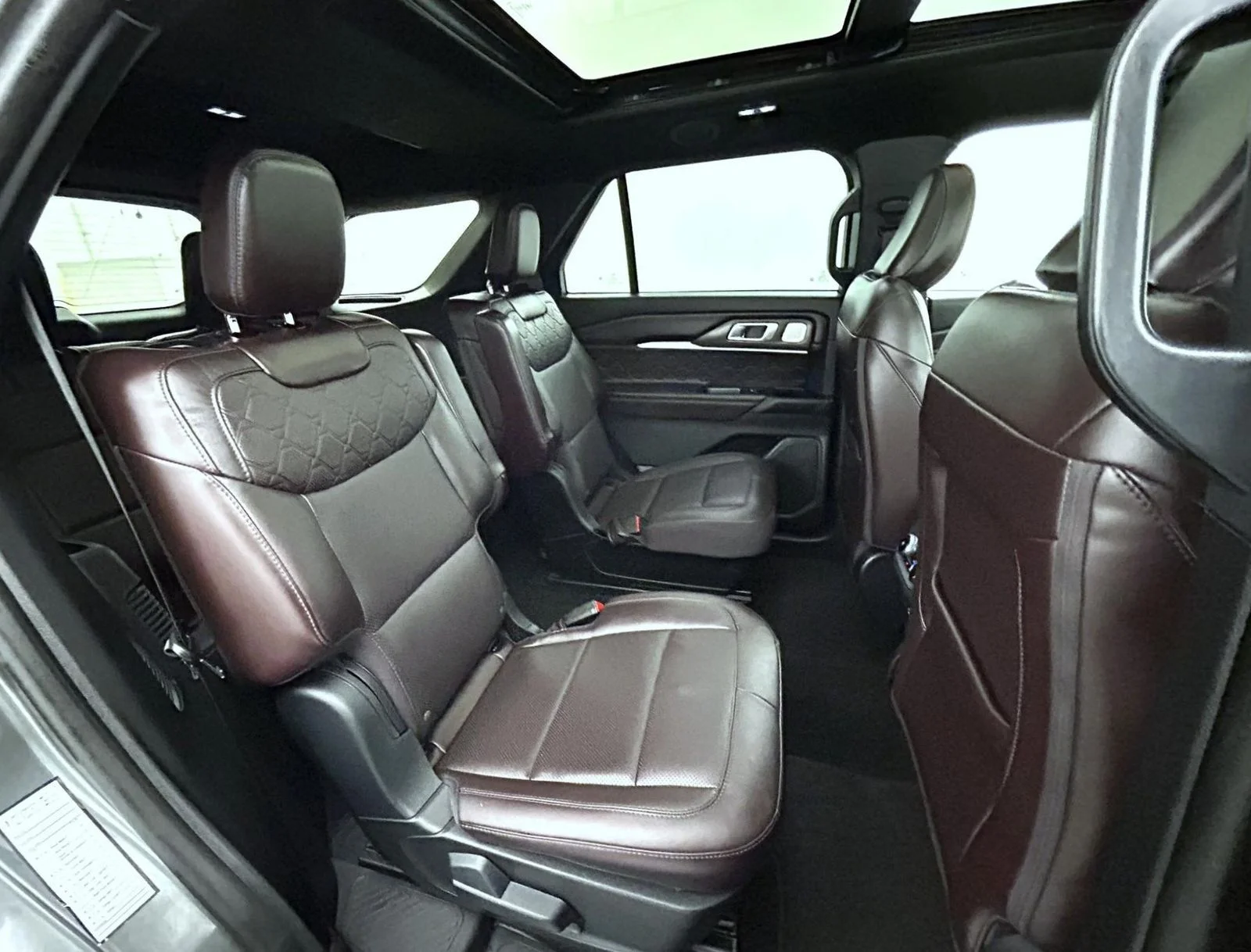 Used 2025 Gray Ford Platinum image 18