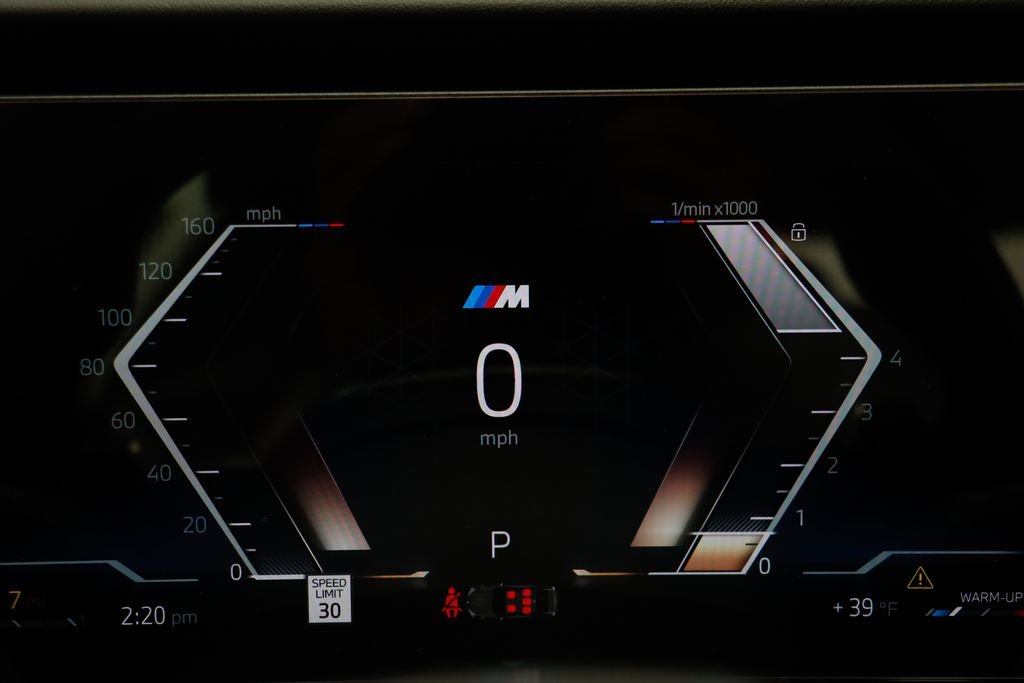 New 2026 Alpine White BMW 760i xDrive image 9