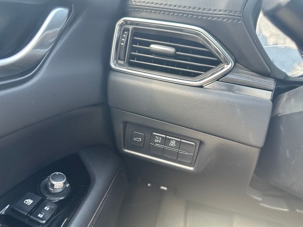 Used 2018 Black Mazda Grand Touring image 22