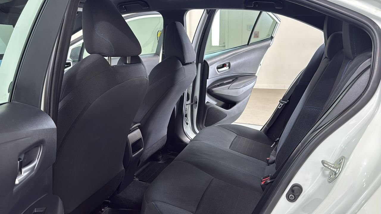 Used 2022 White Toyota SE Nightshade image 15