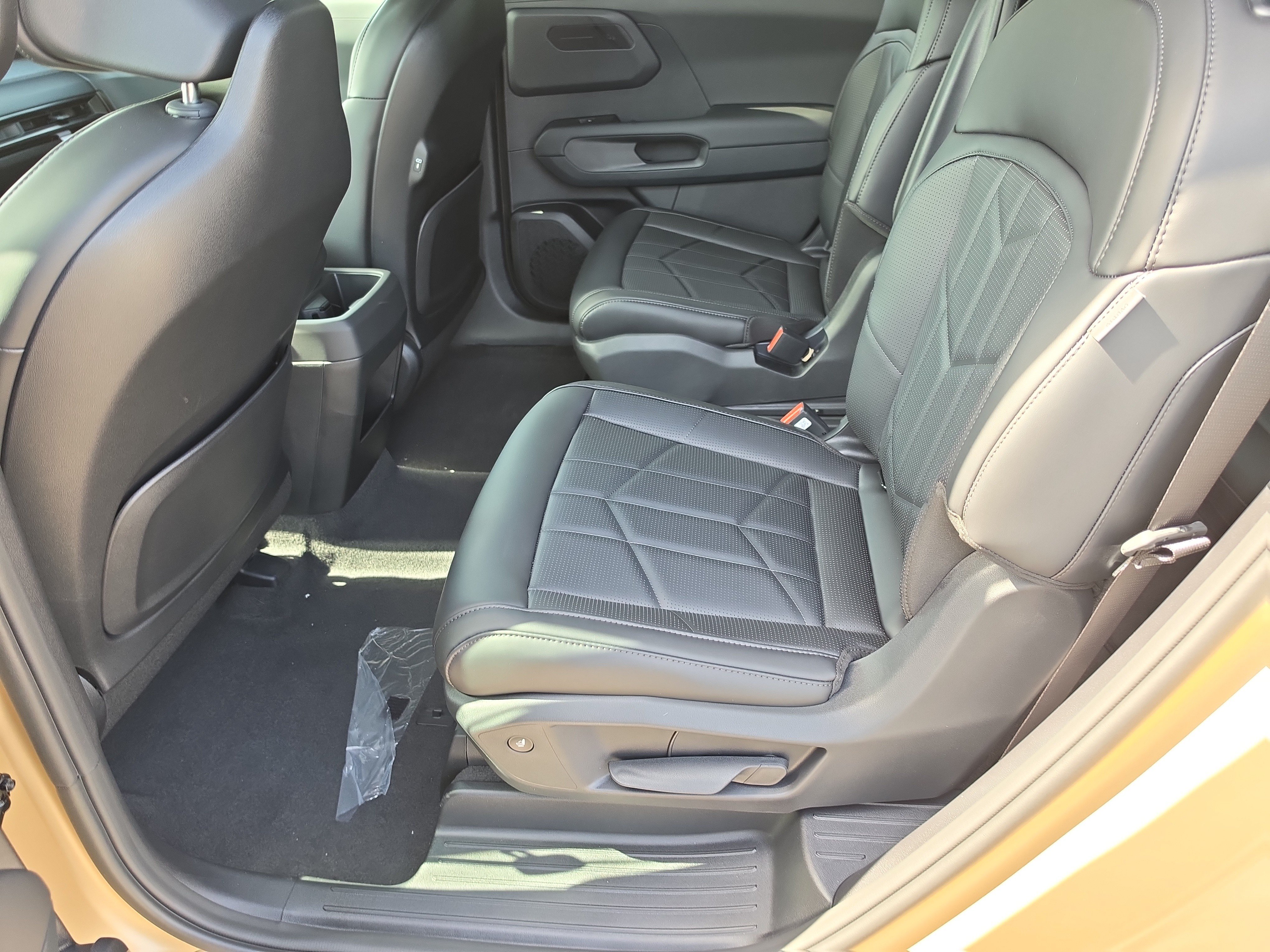 New 2027 Terrain Brown Matte Kia X-Line EX image 17
