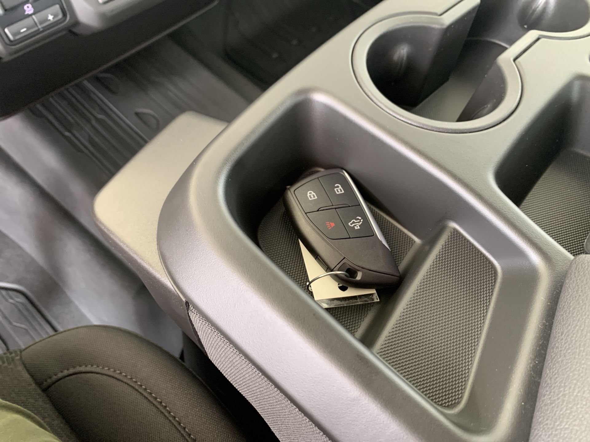2025 GMC Sierra 1500 Pro - Photo 42