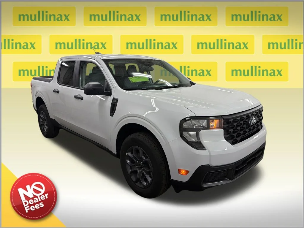 New 2026 White Ford XLT image 1