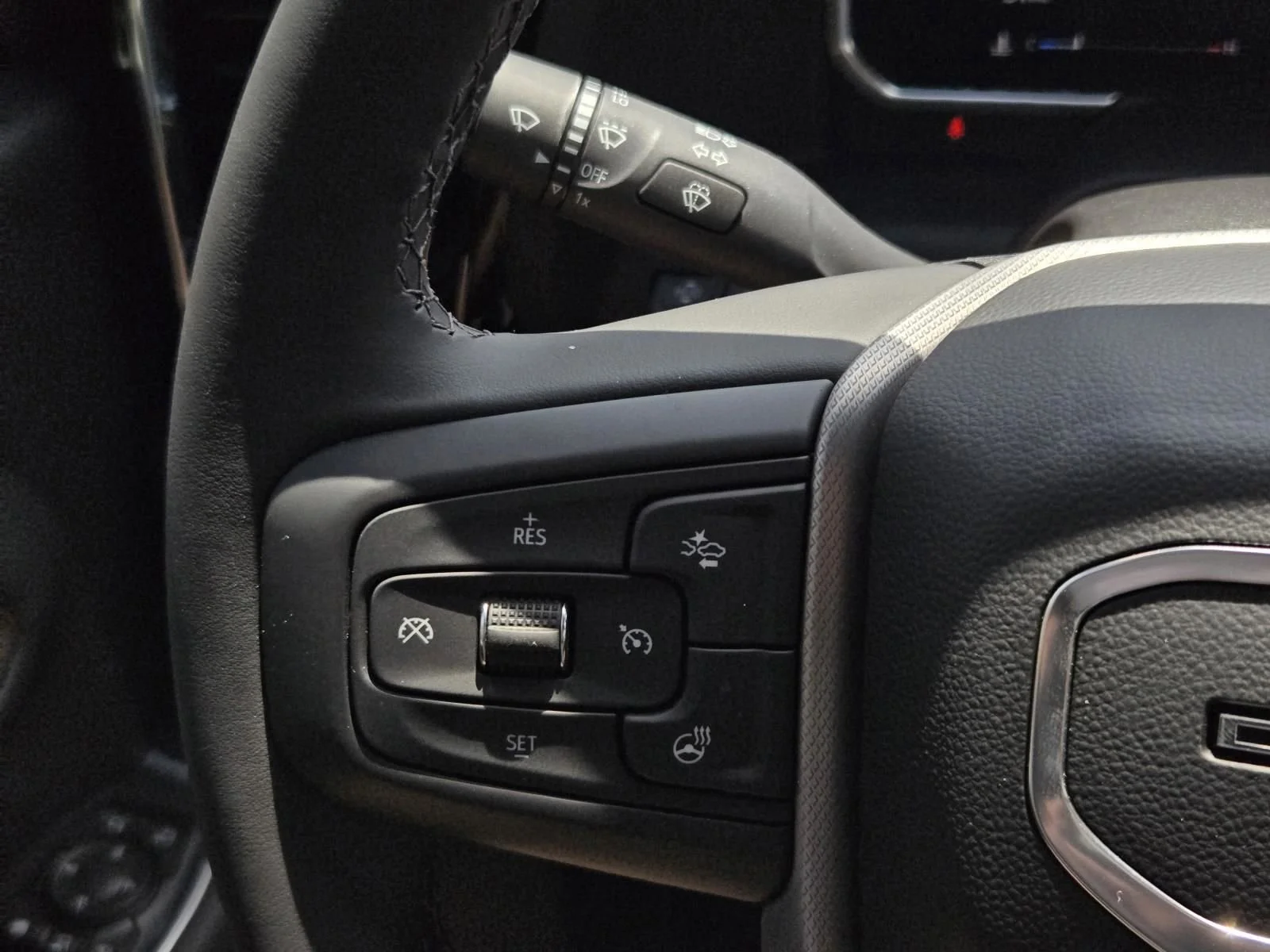 2026 GMC Sierra 2500HD Denali - Photo 14
