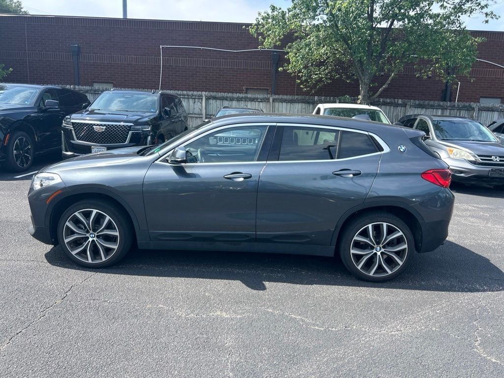 Used 2018 Gray BMW xDrive28i image 6