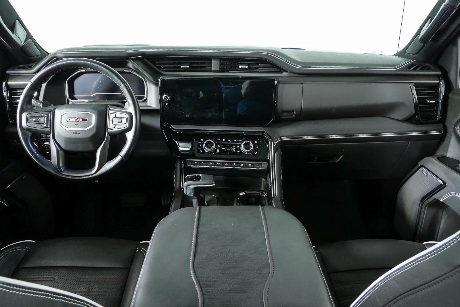 Used 2024 Titanium Rush Metallic GMC AT4X image 20