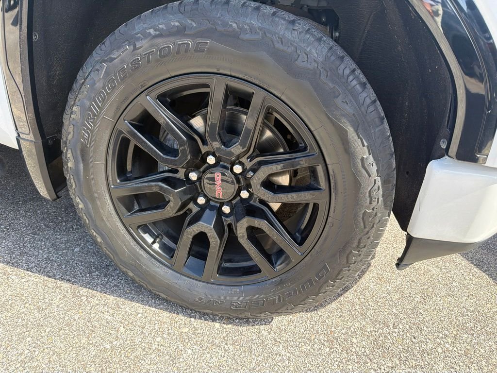 Used 2021 White GMC Elevation image 2