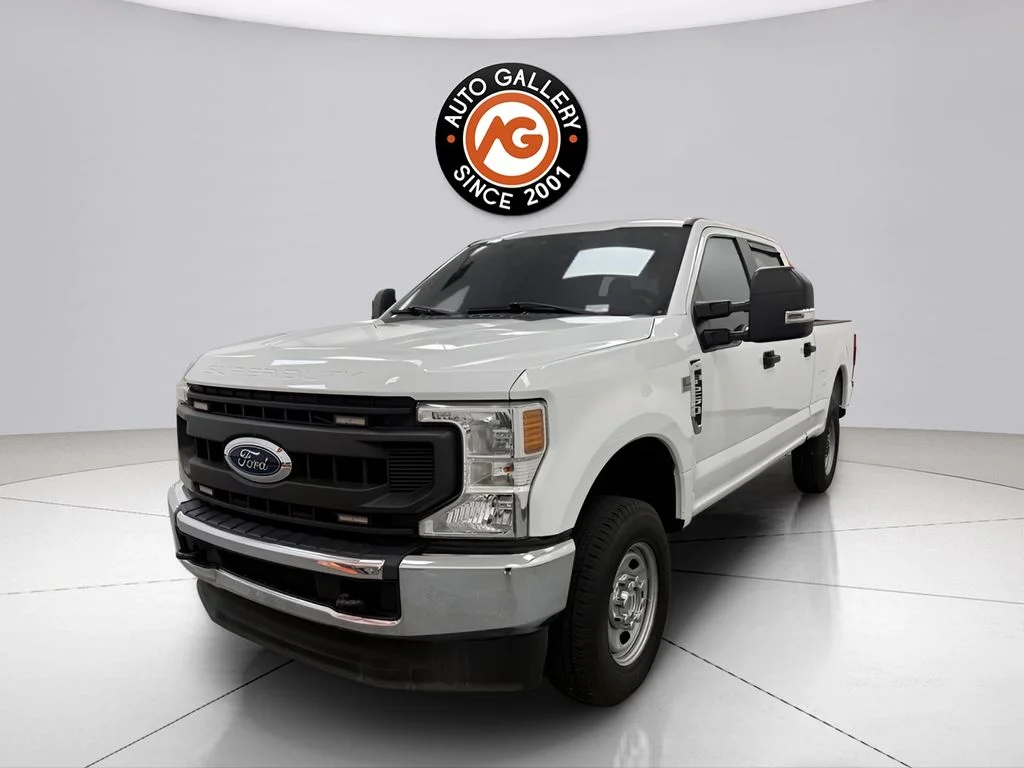 Used 2020 White Ford XL image 7