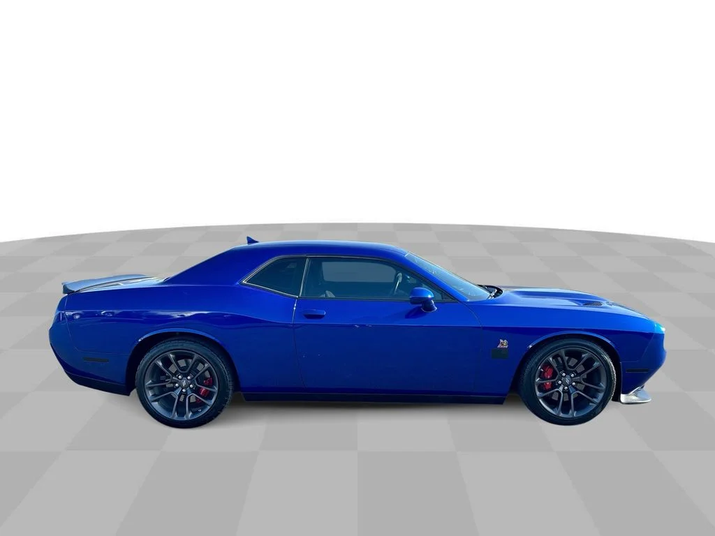 Used 2021 Blue Dodge R/T Scat Pack image 10