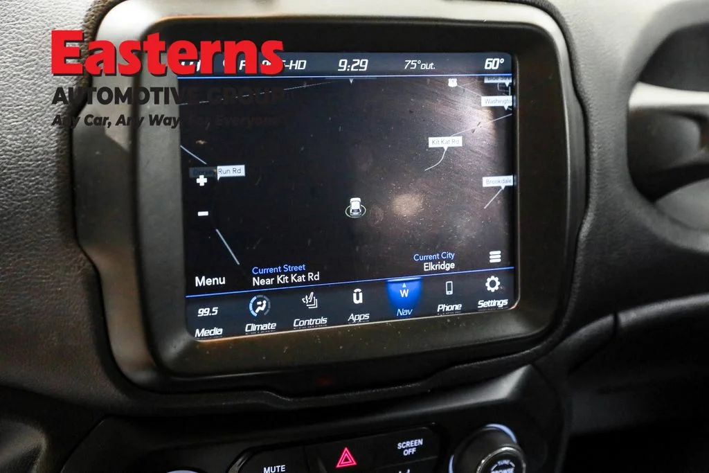 Used 2021 Gray Jeep Limited image 19
