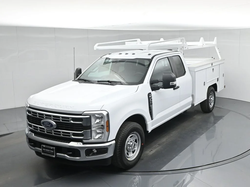New 2026 White Ford XL image 45