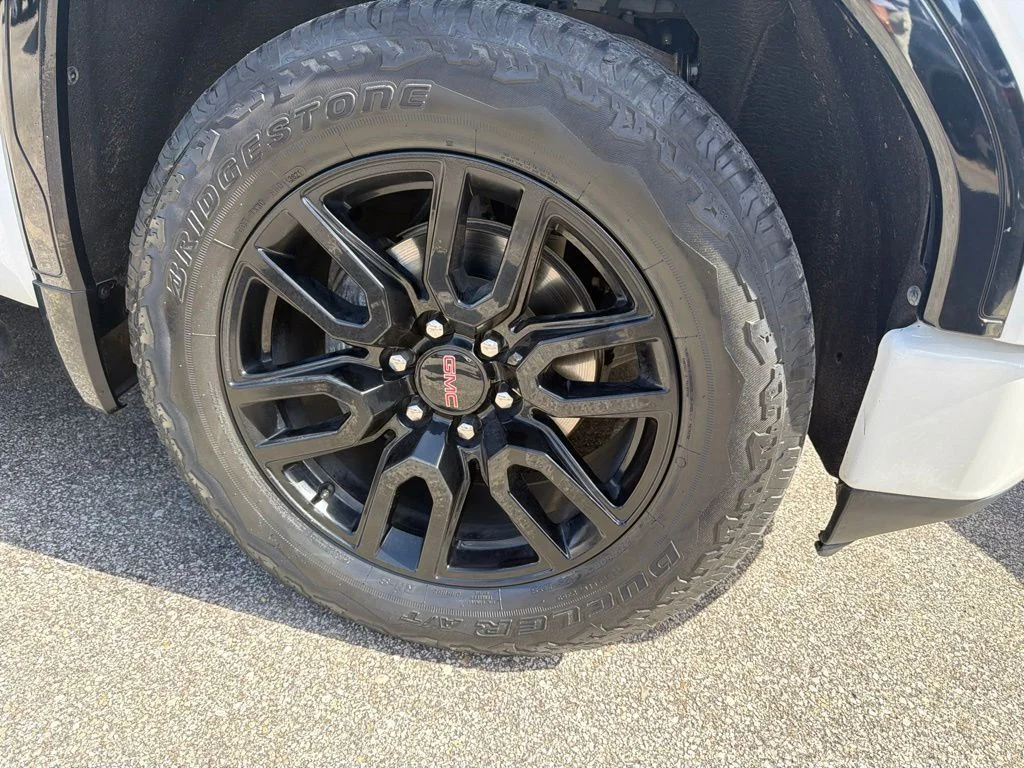 Used 2021 White GMC Elevation image 2