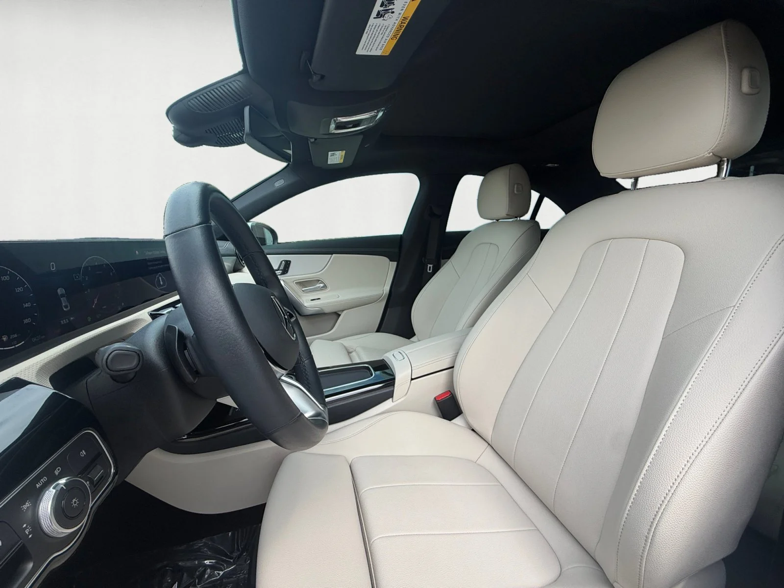 Used 2025 Polar White Mercedes-Benz CLA 250 image 10