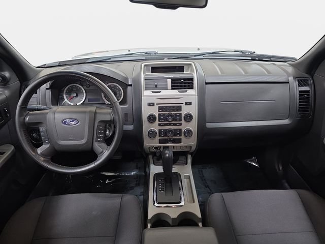 Used 2011 Silver Ford XLT image 10