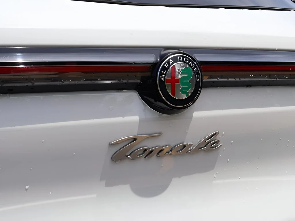 2025 Alfa Romeo Tonale Base - Photo 8