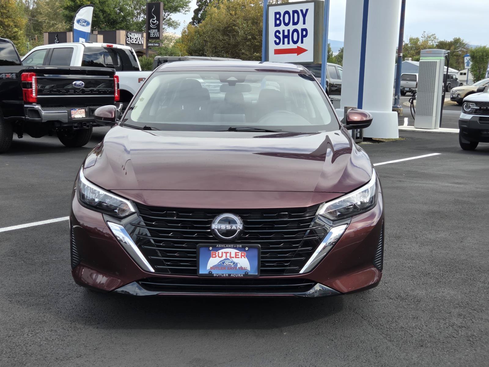 Used 2025 Nissan Sentra SV with VIN 3N1AB8CV7SY299714 for sale in Ashland, OR