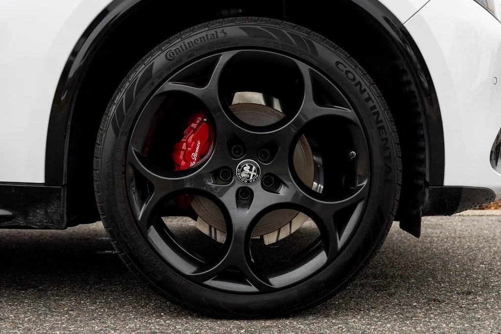 2024 Alfa Romeo Stelvio Veloce - Photo 16