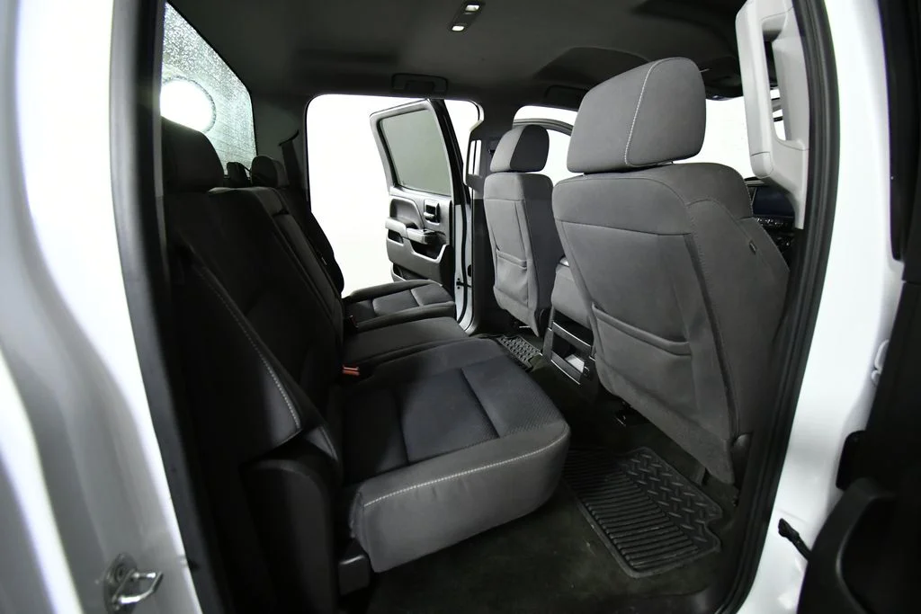 2017 Chevrolet Silverado 1500 LT - Photo 23