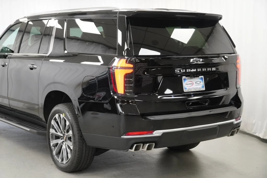 New 2026 Black Chevrolet High Country image 40