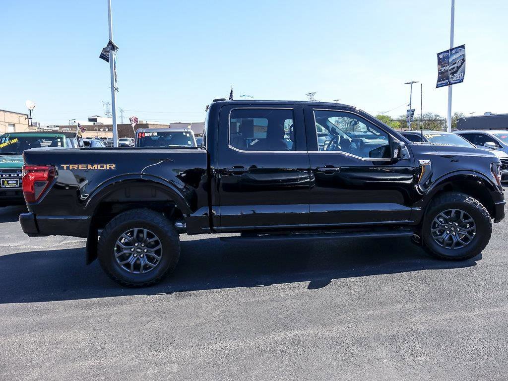 Used 2026 Agate Black Metallic Ford Tremor image 11