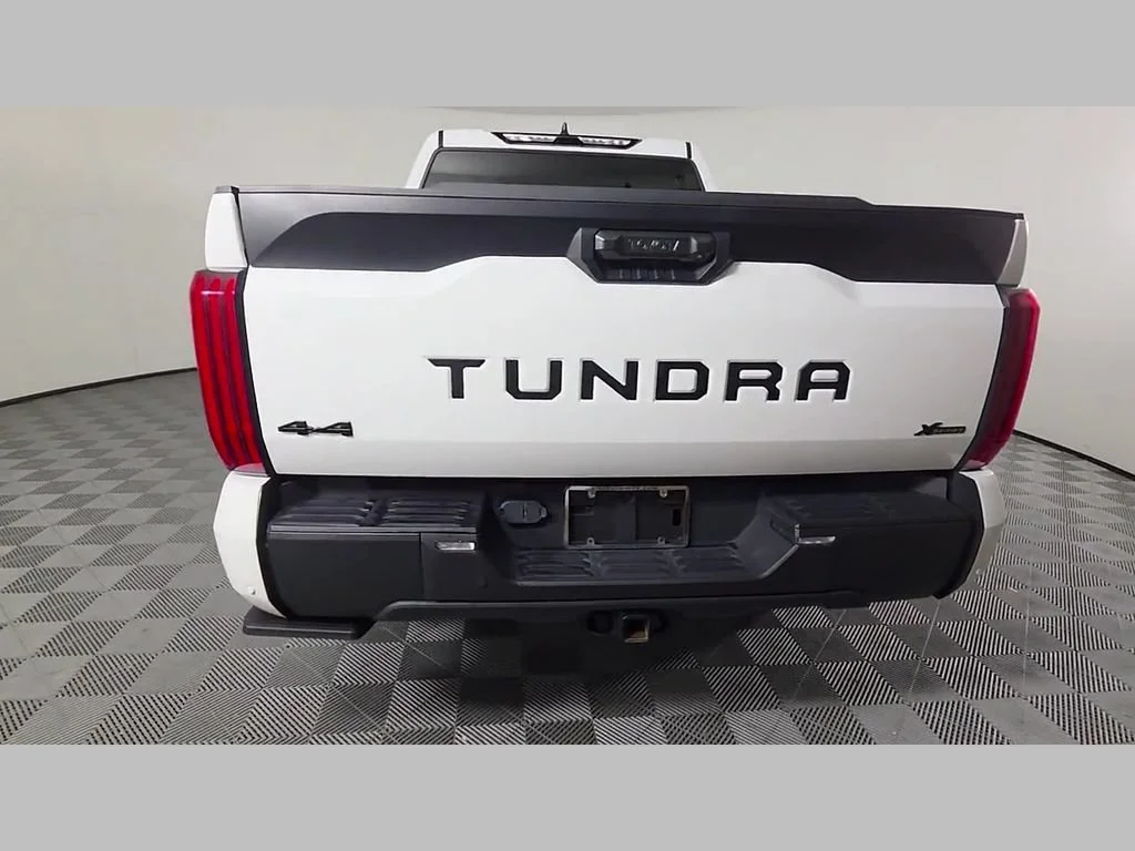 Used 2024 Ice Toyota SR5 image 44
