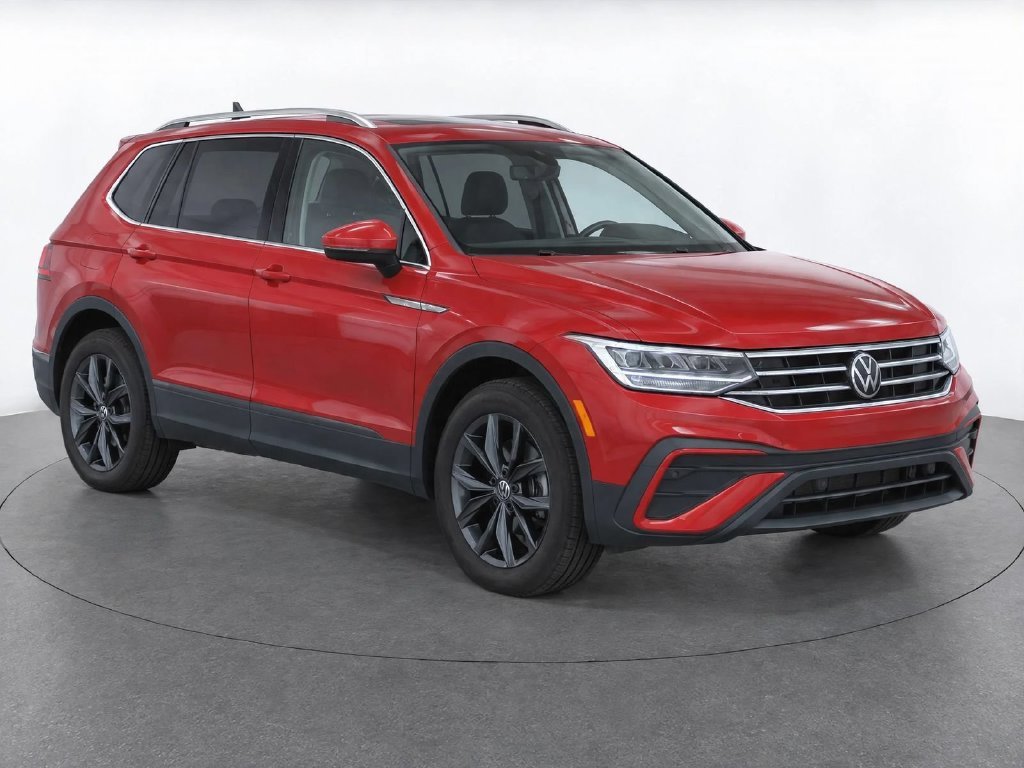 Certified Used 2023 Kings Red Metallic Volkswagen 2.0T SE image 3