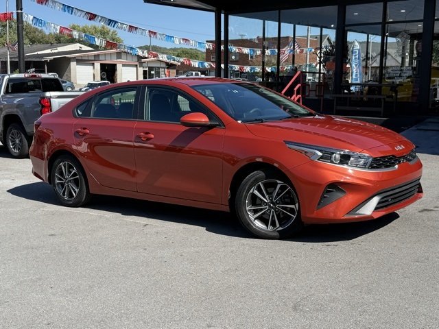 Used 2023 Kia Forte LXS with VIN 3KPF24AD0PE625755 for sale in Middlesboro, KY