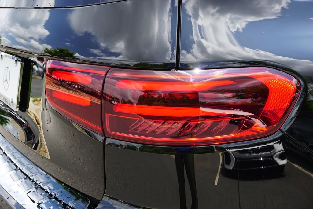 2025 Mercedes-Benz GLB Base - Photo 15