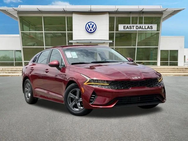 Pre-Owned 2023 Kia K5 LXS