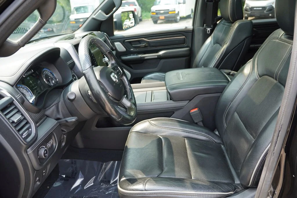 Used 2019 Diamond Black Crystal Pearlcoat Ram Limited image 17