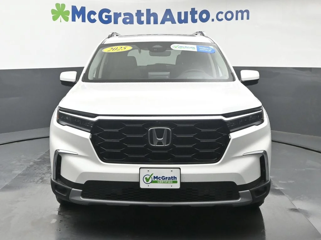 Used 2025 White Honda Elite image 6