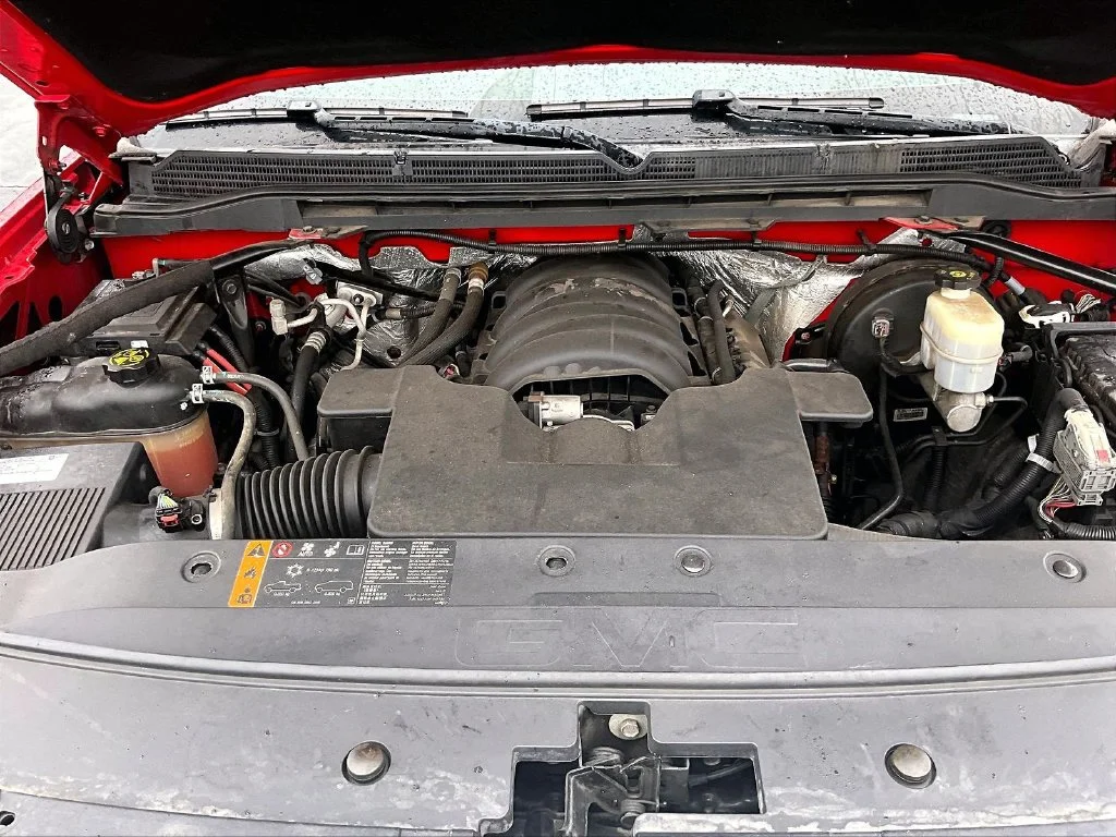 Used 2017 Red GMC SLT image 10