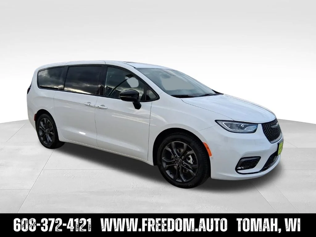 2026 Chrysler Pacifica Select - Photo 10