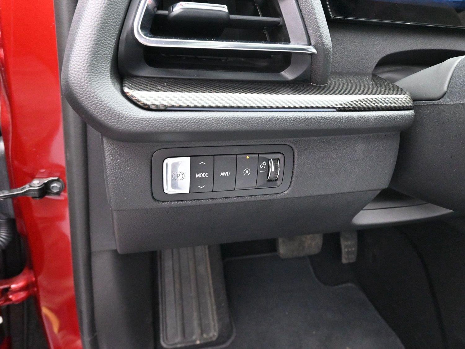 Used 2025 Radiant Red Tintcoat Chevrolet High Country image 29