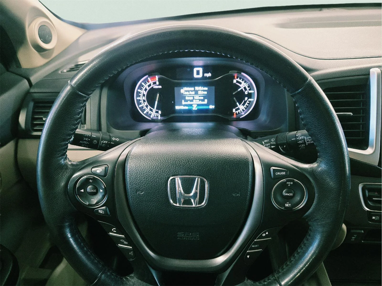 Used 2017 White Diamond Pearl Honda EX-L image 13
