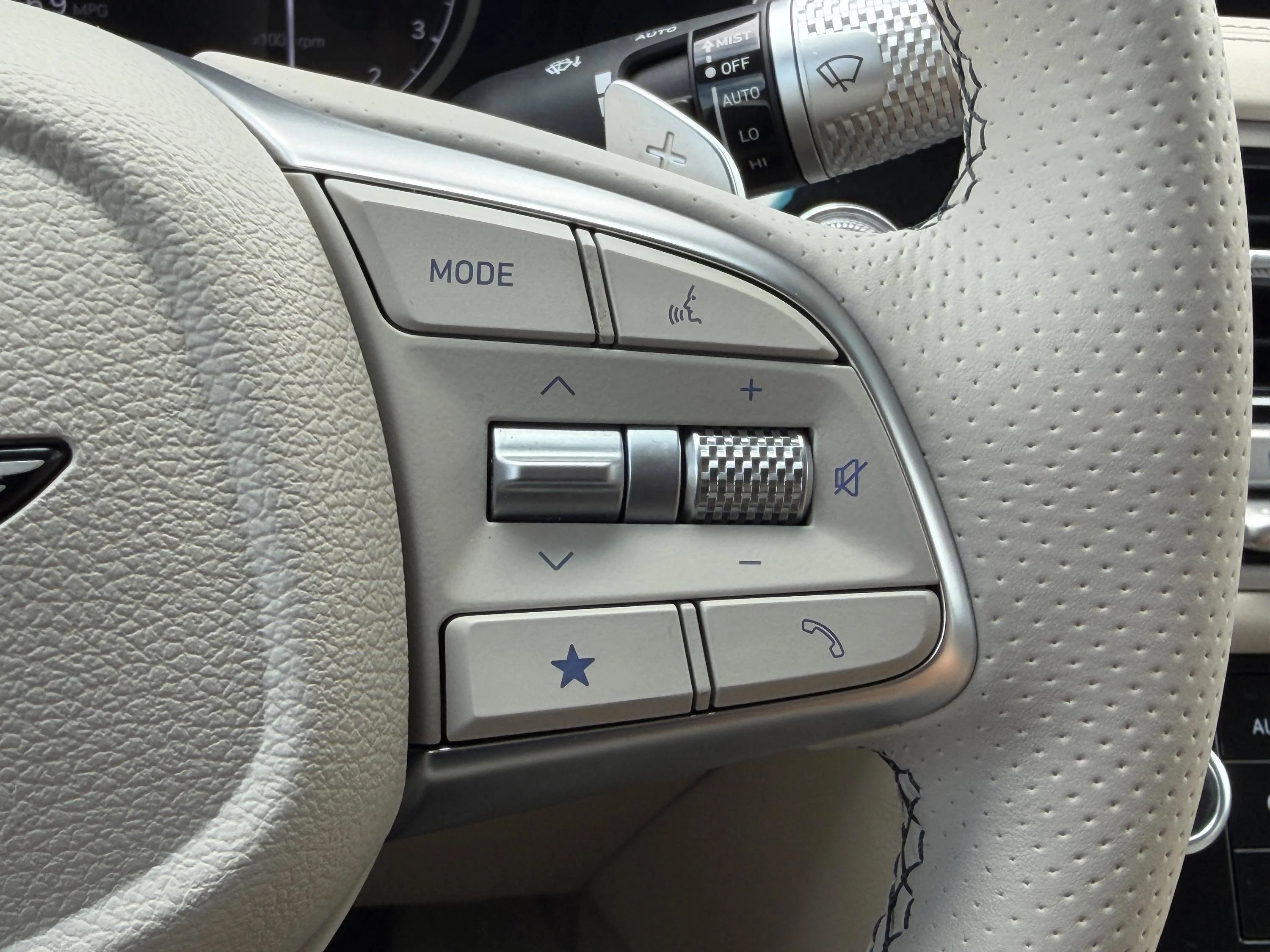 Used 2026 Savile Silver Genesis 2.5T Prestige image 34