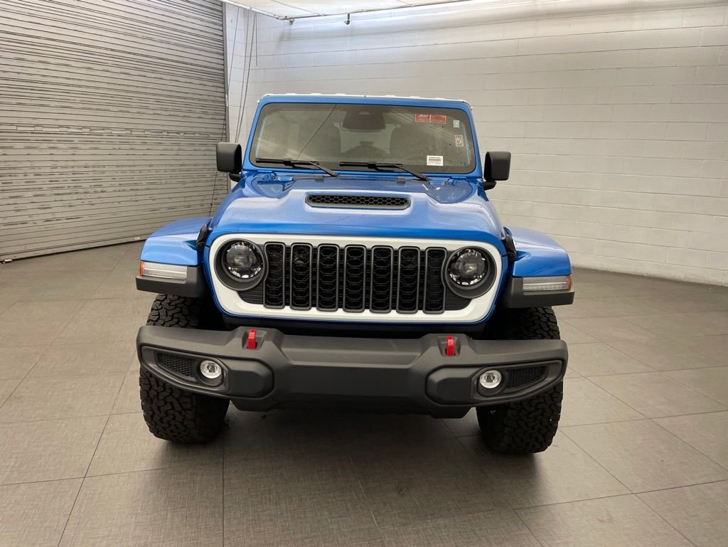 New 2026 Hydro Blue Pearl-Coat Exterior Paint Jeep Rubicon image 9