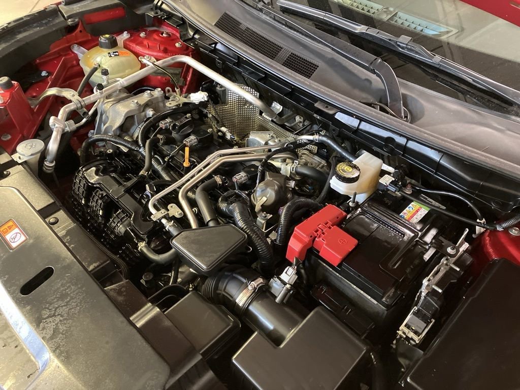 Used 2023  Mitsubishi SE image 30