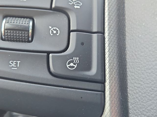 Used 2024 Onyx Black GMC Denali image 17