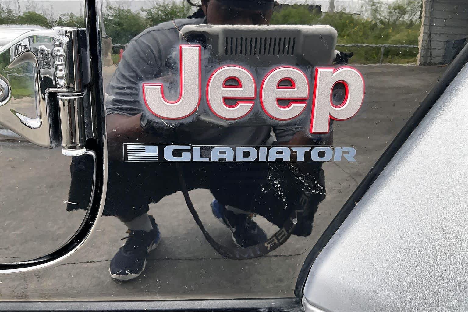 Used 2023 Black Clearcoat Jeep Rubicon image 10