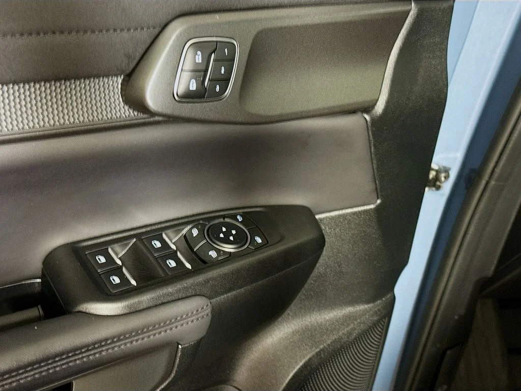 Used 2024 AZURE GRAY MET TRI-COAT Ford Raptor image 16